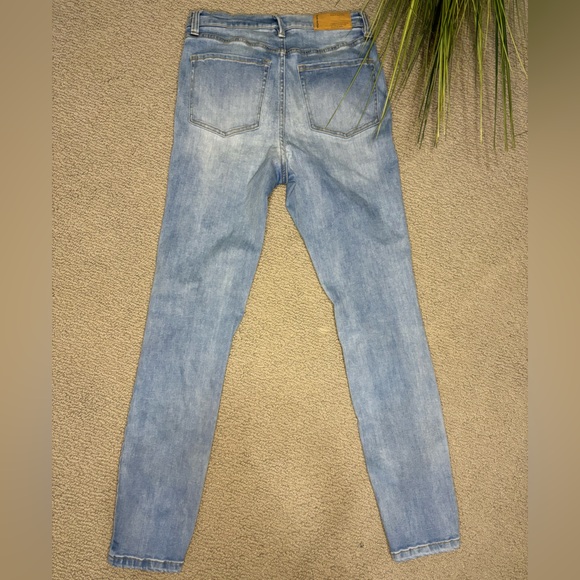 Frank & Oak - Debbie - High rise skinny jean - Picture 5 of 9